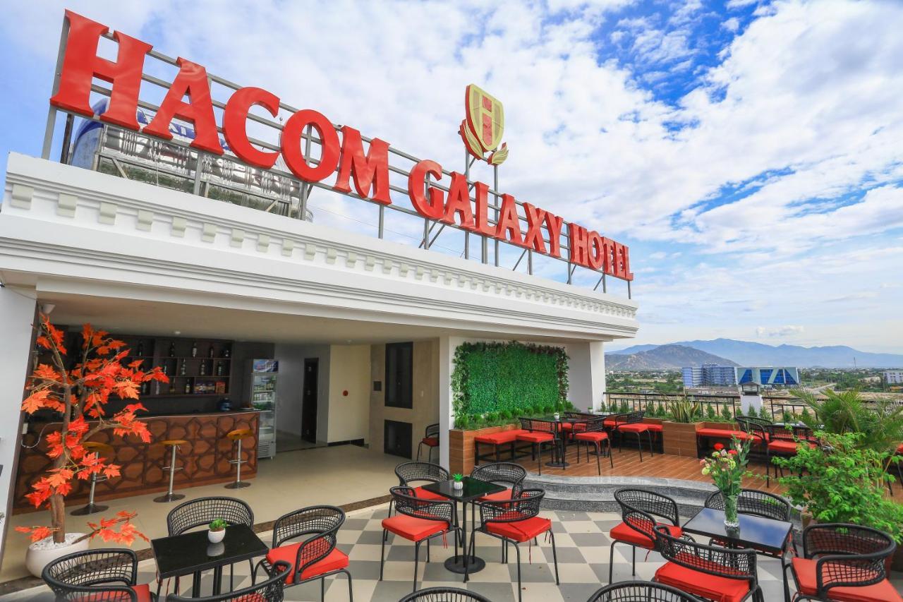 Hacom Galaxy Hotel Фанранг Экстерьер фото