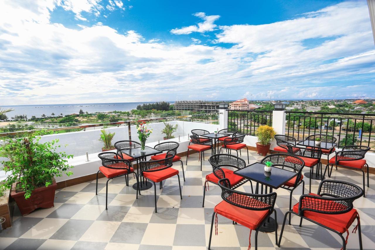 Hacom Galaxy Hotel Фанранг Экстерьер фото